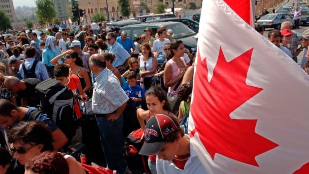  Le Canada met fin aux vols d’évacuation hors d’Israël et se tourne vers un éventuel sauvetage du Liban
