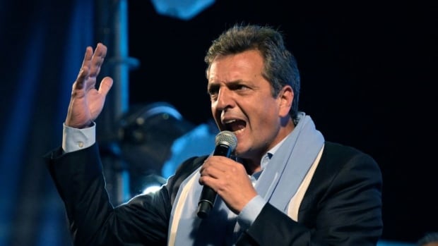  Un résultat surprise à l’élection présidentielle en Argentine déclenche une confrontation