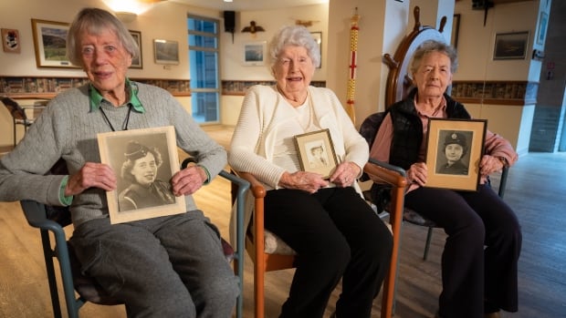 Après une vie de silence, de plus en plus de femmes vétérans de la Seconde Guerre mondiale racontent leur histoire