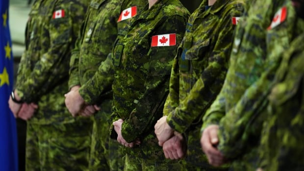  La Défense nationale s’engage à mieux aider les hommes qui signalent une inconduite sexuelle militaire