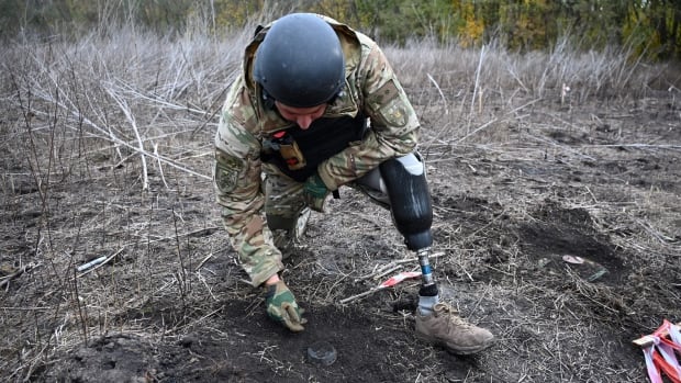  L’Ukraine affirme que plus de 260 civils ont été tués par des mines terrestres et des explosifs depuis l’invasion russe