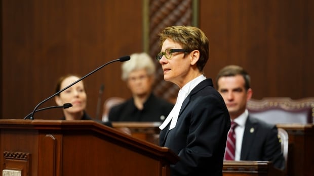  Les sénateurs accusés d’avoir interrompu le débat sur le projet de loi d’exclusion de la taxe carbone