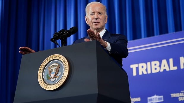  Joe Biden et la Maison Blanche soutiennent l’équipe autochtone de crosse pour les Jeux olympiques de 2028