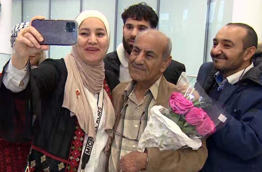  Un homme de 73 ans qui marchait du nord au sud à Gaza revient au Canada