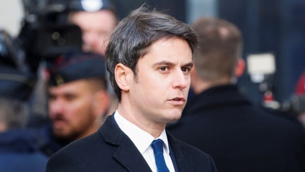  Gabriel Attal, 34 ans, devient le plus jeune Premier ministre français de l’histoire