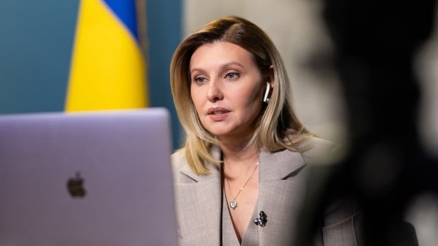  La Première dame ukrainienne estime que l’affaire Hunka est “résolue”