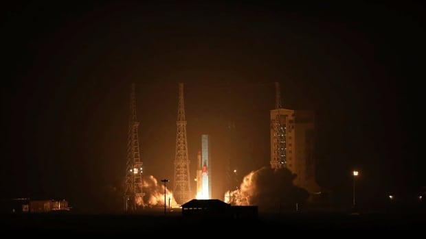  Le régime iranien lance des satellites dans l’espace alors que les tensions montent au Moyen-Orient