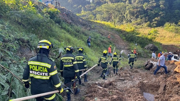  Une coulée de boue s’abat sur une autoroute colombienne très fréquentée, faisant 23 morts et des dizaines de blessés