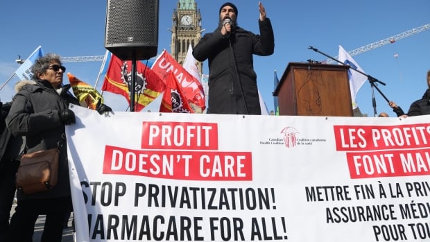  Le NPD affirme que les discussions sur l’assurance-médicaments avec les libéraux portent désormais sur qui paie quoi