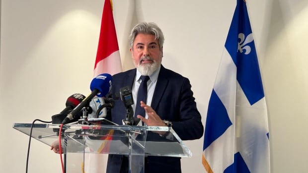  Le ministre fédéral « remet les faits au clair » après que le Québec se soit plaint de ne pas obtenir suffisamment de financement pour les demandeurs d’asile