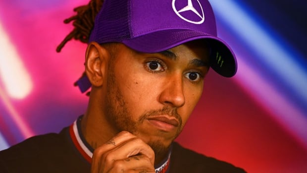  Lewis Hamilton, septuple champion de F1, quittera Mercedes fin 2024 pour rejoindre Ferrari
