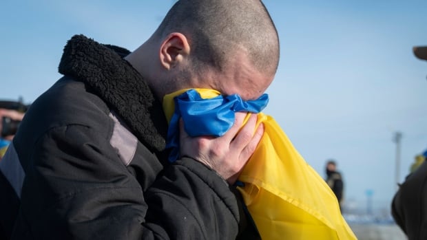  Un nombre croissant d’électeurs conservateurs pensent que le Canada accorde « trop de soutien » à l’Ukraine, selon un sondage