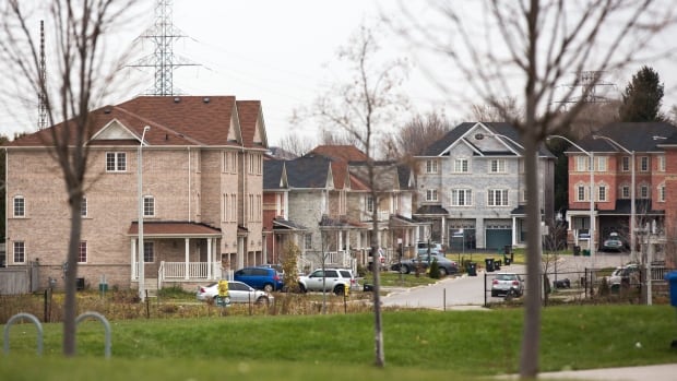  L’Ontario risque 357 millions de dollars en fonds pour le logement si le plan d’action n’est pas remplacé aujourd’hui, selon le ministre fédéral