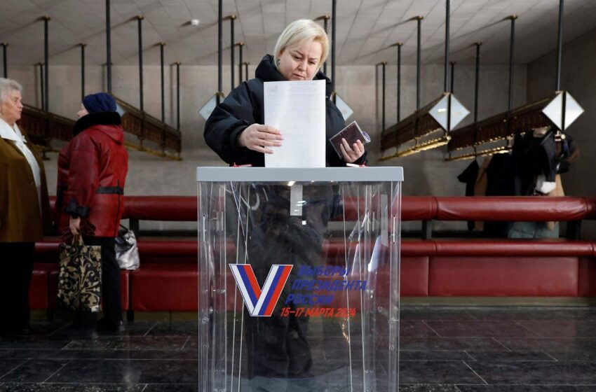 Les Russes votent sans candidats d’opposition viables