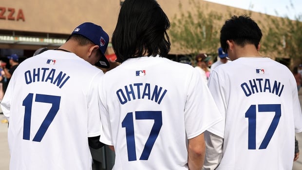  « Ohtani a changé notre magasin » : les maillots des Blue Dodgers sont vendus à 510 $ dans un magasin japonais